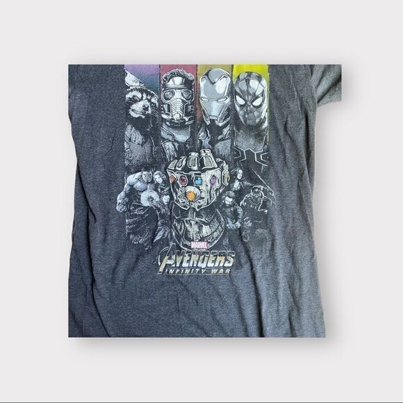 Marvel Avengers Infinity War Graphic Tee Shirt Sz M - Picture 2 of 3